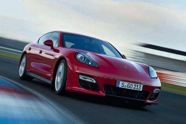 Exterieur_Porsche-Panamera-GTS_1