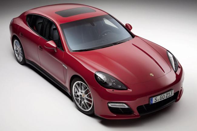 Exterieur_Porsche-Panamera-GTS_2