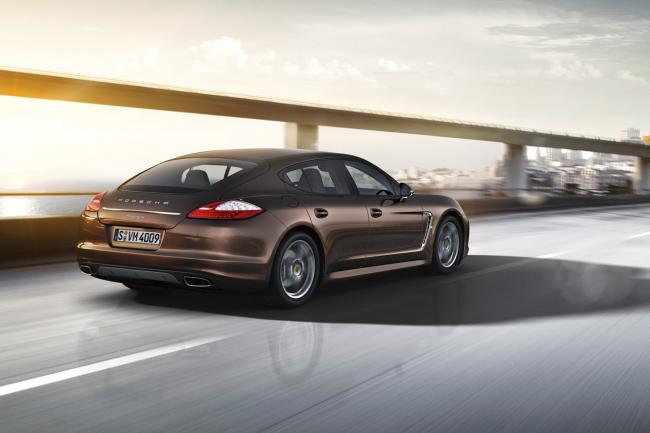 Exterieur_Porsche-Panamera-Platinum-Edition_2