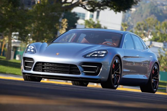 Exterieur_Porsche-Panamera-Sport-Turismo_0
