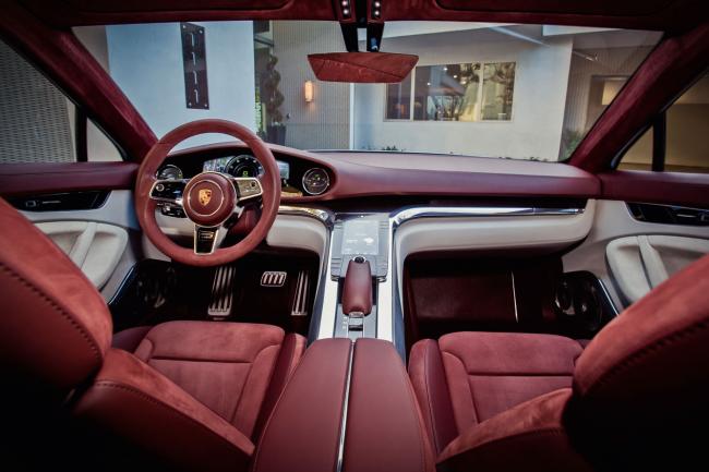 Interieur_Porsche-Panamera-Sport-Turismo_24