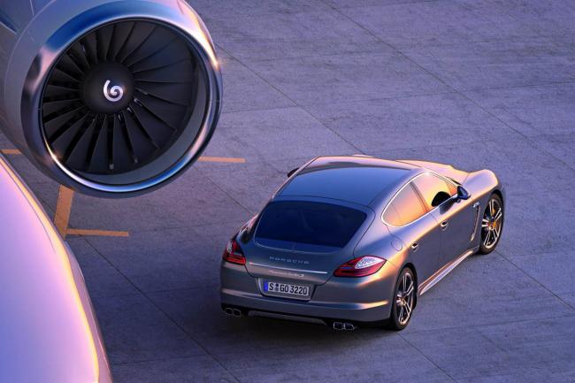 Exterieur_Porsche-Panamera-Turbo-S_1