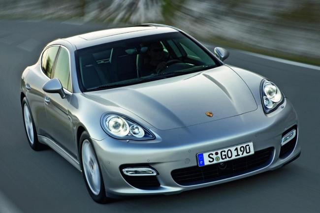 Exterieur_Porsche-Panamera_3