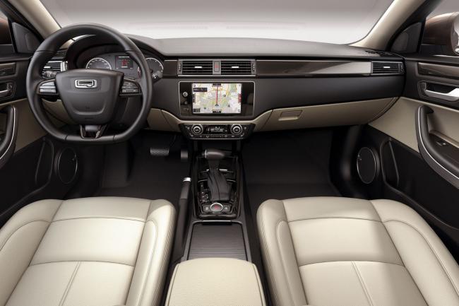 Interieur_Qoros-3-Berline_12