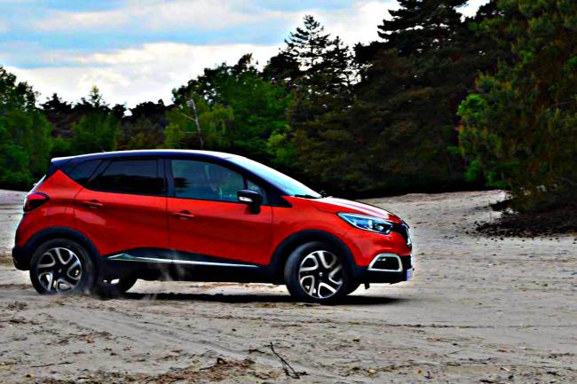 Exterieur_Renault-Captur-TCe-Intens_2