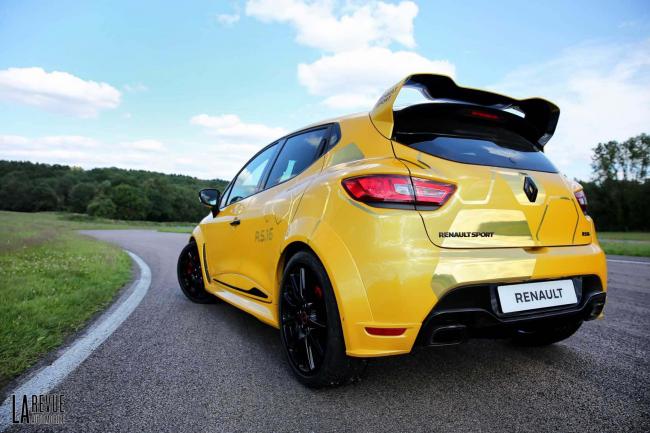 Exterieur_Renault-Clio-RS-16-275_9