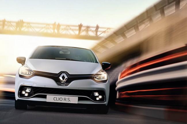 Exterieur_Renault-Clio-RS-2016_4