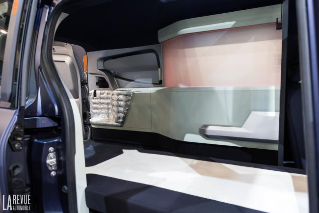 Interieur_renault-salon-iaa-hanovre_5