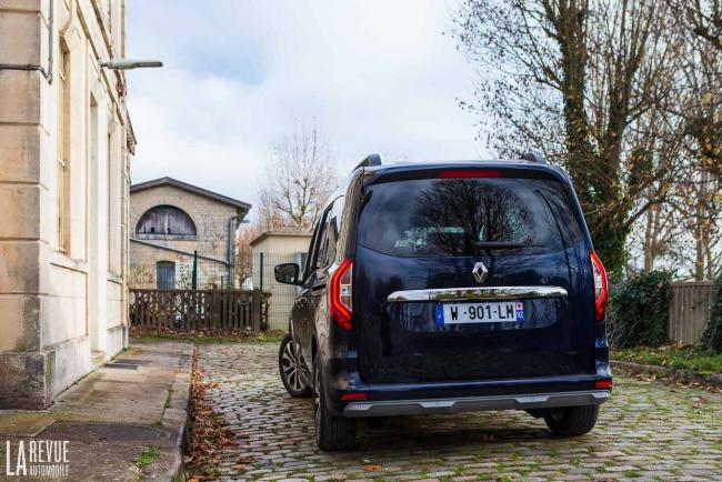 Exterieur_renault-kangoo-e-tech-essai_13