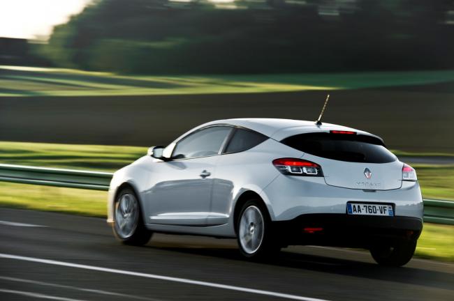 Exterieur_Renault-Megane-2014_4