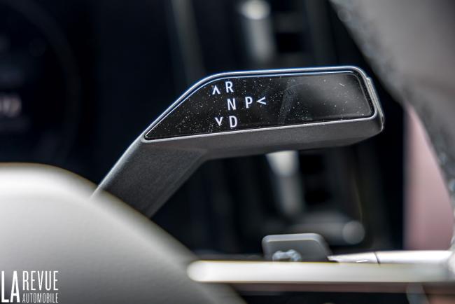Interieur_renault-megane-e-tech-ev60-essai_2