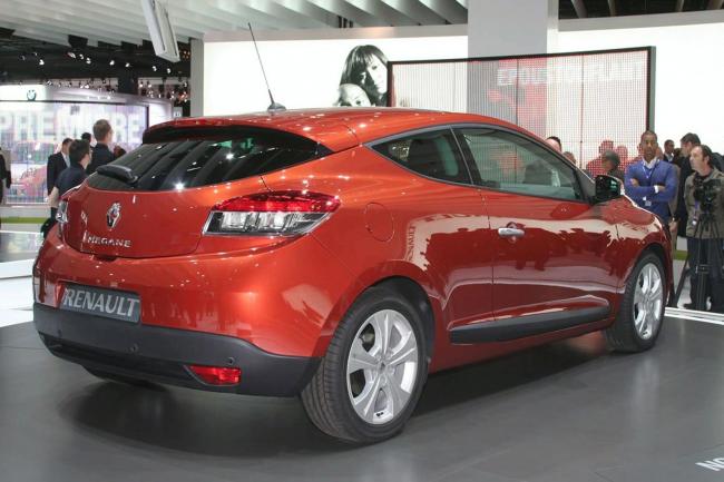 Exterieur_Renault-Megane-III-Coupe_2