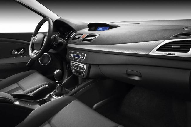 Interieur_Renault-Megane-III_29