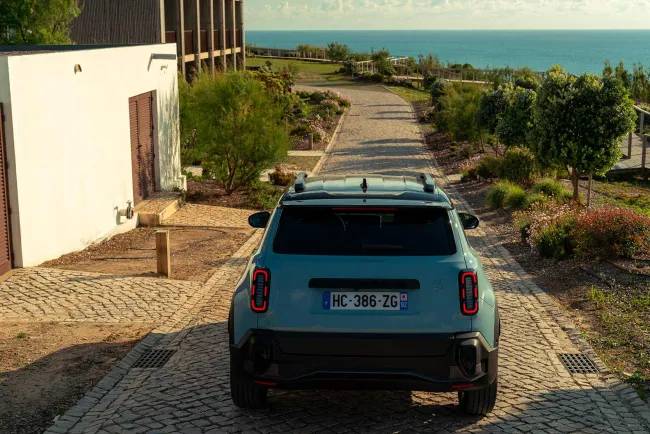 Essai Renault 4 électrique : Mamie fait de la résistance !