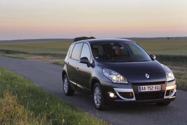 Exterieur_Renault-Scenic-2009_0