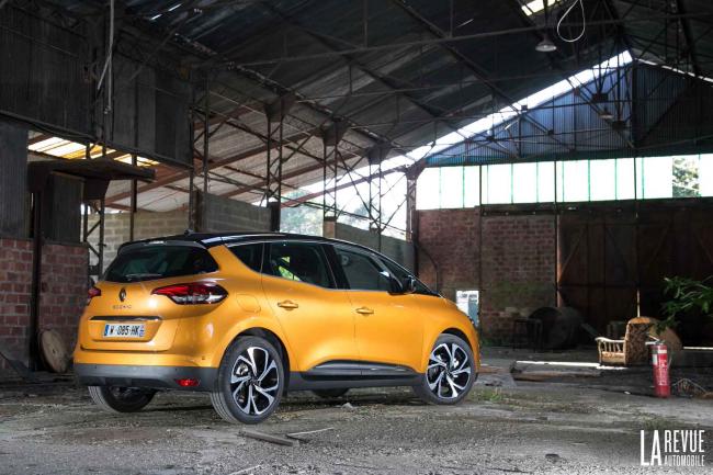 Exterieur_Renault-Scenic-2017_0