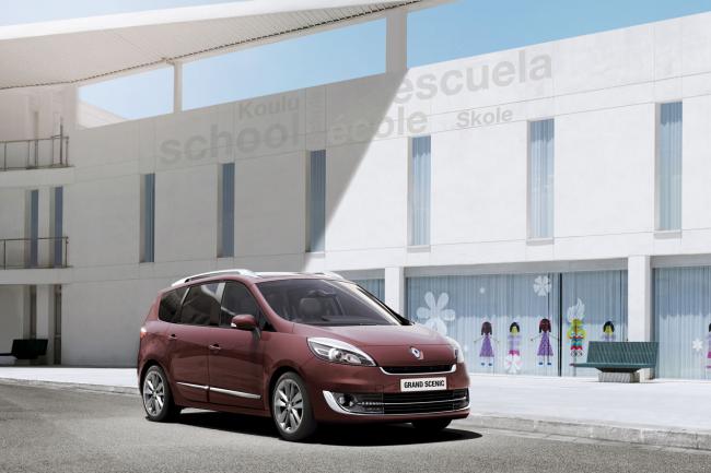 Exterieur_Renault-Scenic-Collection-2012_2