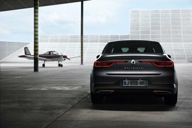 Exterieur_Renault-Talisman-2015_9