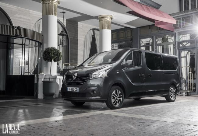 Exterieur_Renault-Trafic-SpaceClass_5