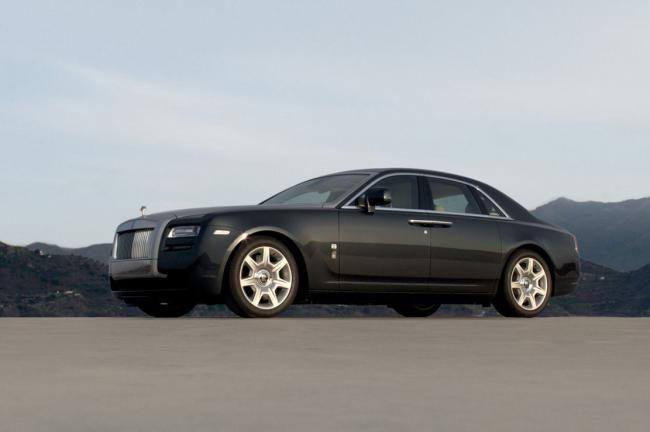 Exterieur_Rolls-Royce-Ghost_2