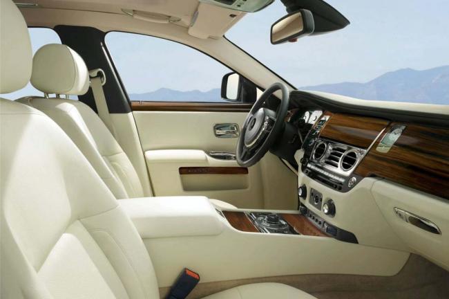 Interieur_Rolls-Royce-Ghost_19