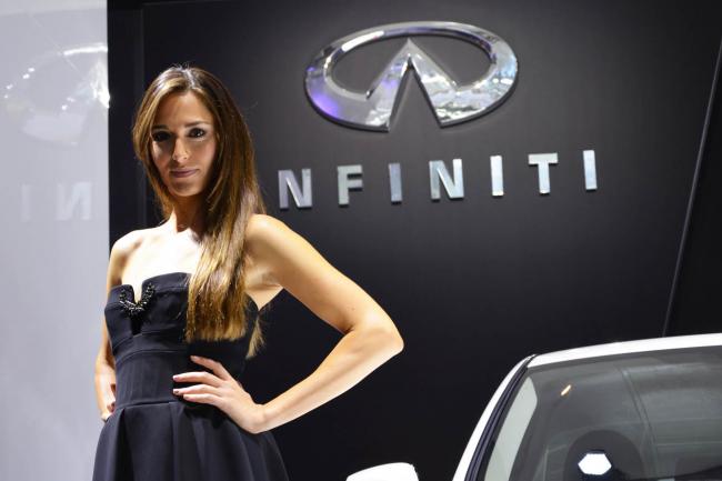 Exterieur_Salons-Francfort-Infiniti-2013_10