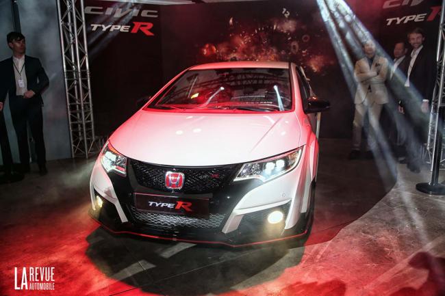 Exterieur_Salons-Honda-Civic-Type-R-Geneve-2015_4