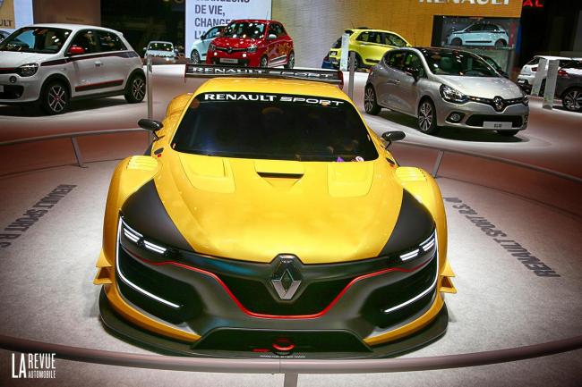 Exterieur_Salons-Renault-R-S-01_0