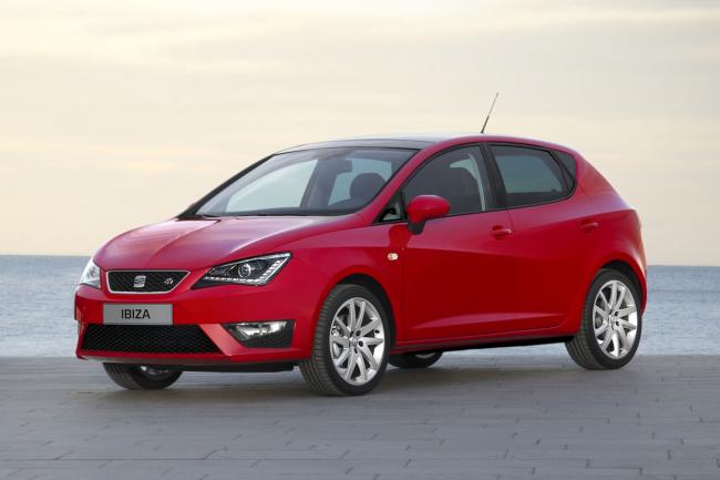 Exterieur_Seat-Ibiza-2012_2