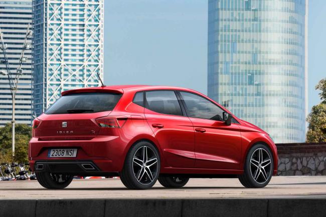 Exterieur_Seat-Ibiza-2017_1