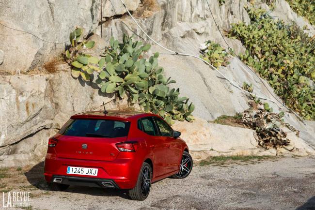 Exterieur_Seat-Ibiza-FR-TSI-150_12