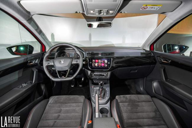 Interieur_Seat-Ibiza-Reveal_21