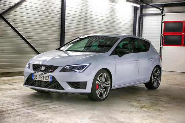 Exterieur_Seat-Leon-Cupra-280-2014_29