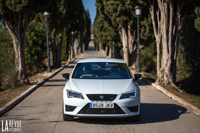 Exterieur_Seat-Leon-Cupra-290_2