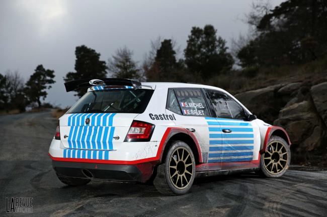 Exterieur_Skoda-Fabia-R5-2017_21