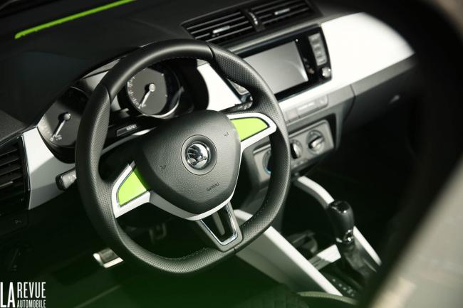 Interieur_Skoda-Funstar-Concept_39