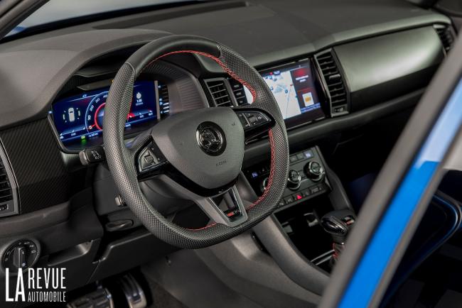 Interieur_Skoda-Kodiaq-RS_24