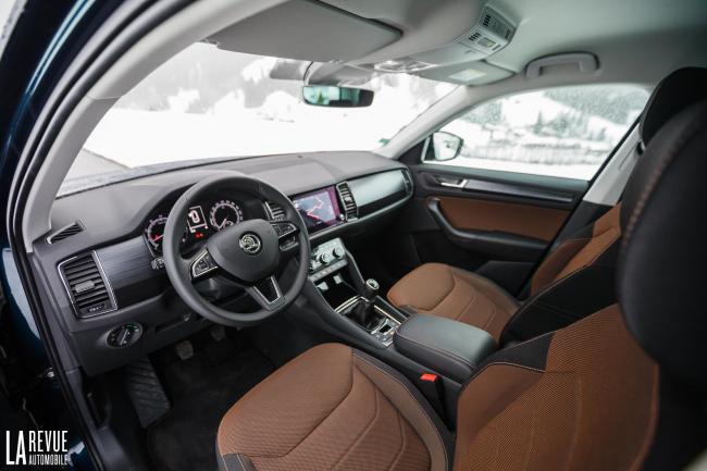 Interieur_Skoda-Kodiaq-TSI-150-4x4_39