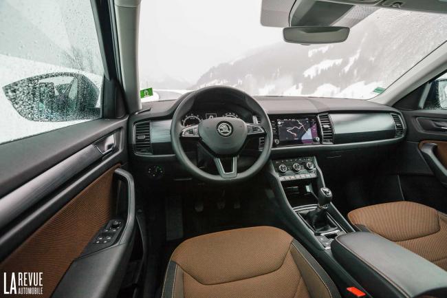 Interieur_Skoda-Kodiaq-TSI-150-4x4_44