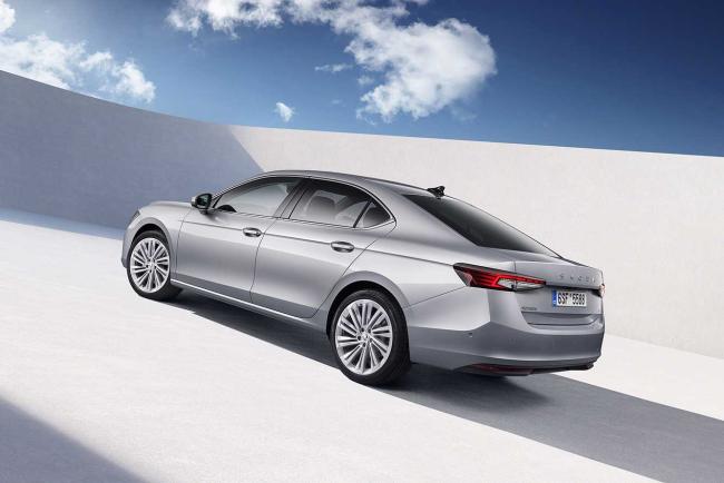 Exterieur_nouvelle-skoda-superb-2024-les-photos-et-les-infos_1