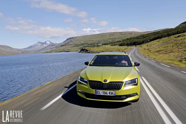 Exterieur_Skoda-Superb-Combi-Sportline_24