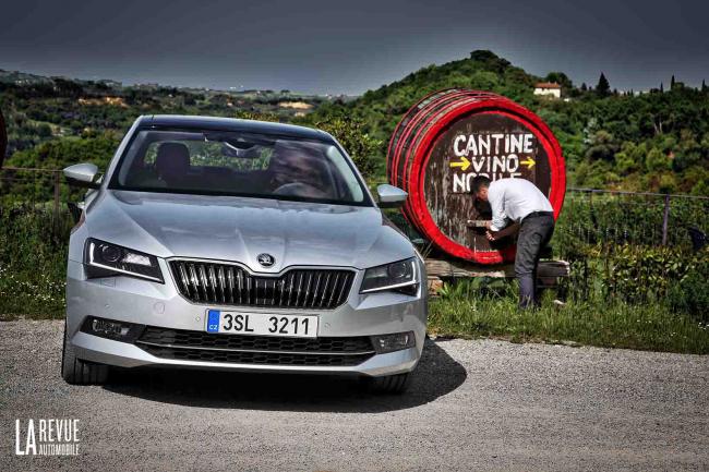 Exterieur_Skoda-Superb-Style_2