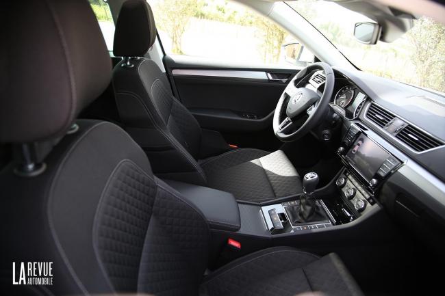 Interieur_Skoda-Superb-Style_41