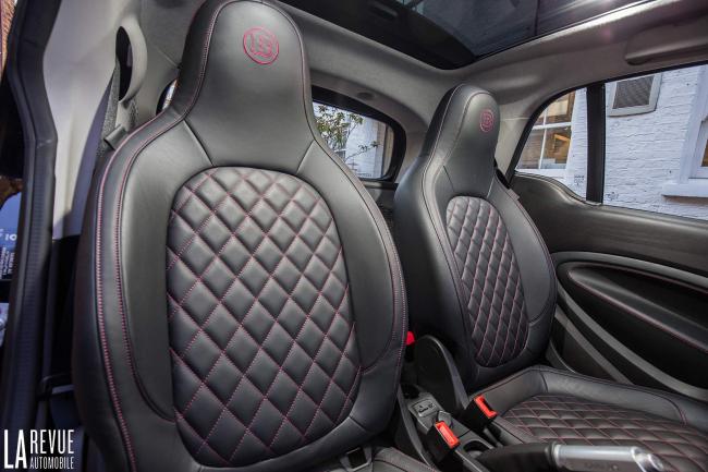 Interieur_Smart-Brabus-Tailor-Made_41