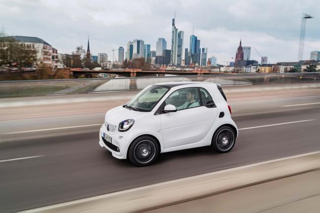 Exterieur_Smart-Fortwo-Brabus-2016_4