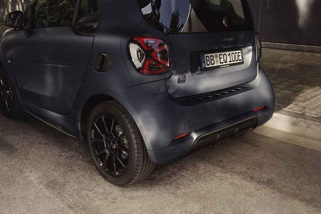 Exterieur_smart-eq-fortwo-edition-bluedawn_4