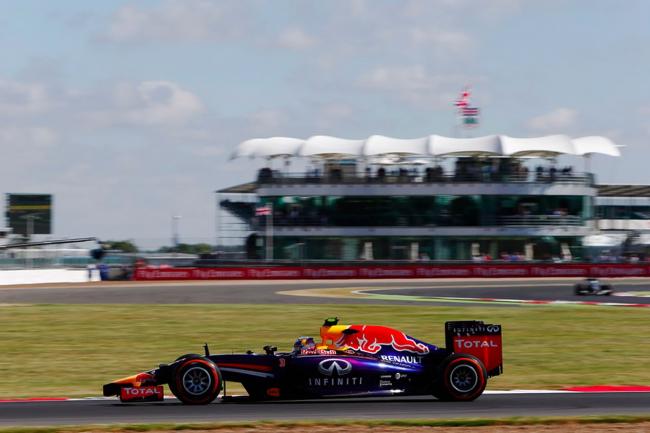 Exterieur_Sport-F1-GP-Silverstone-2014_4