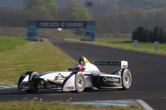 Exterieur_Sport-Formule-E-Pneu-Michelin_3