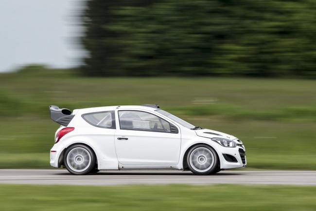 Exterieur_Sport-Hyundai-i20-WRC_5
