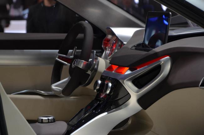 Interieur_SsangYong-SIV-1-concept_12